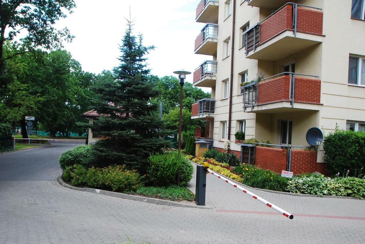 Kasztanowa Apartament Warsaw Exterior photo